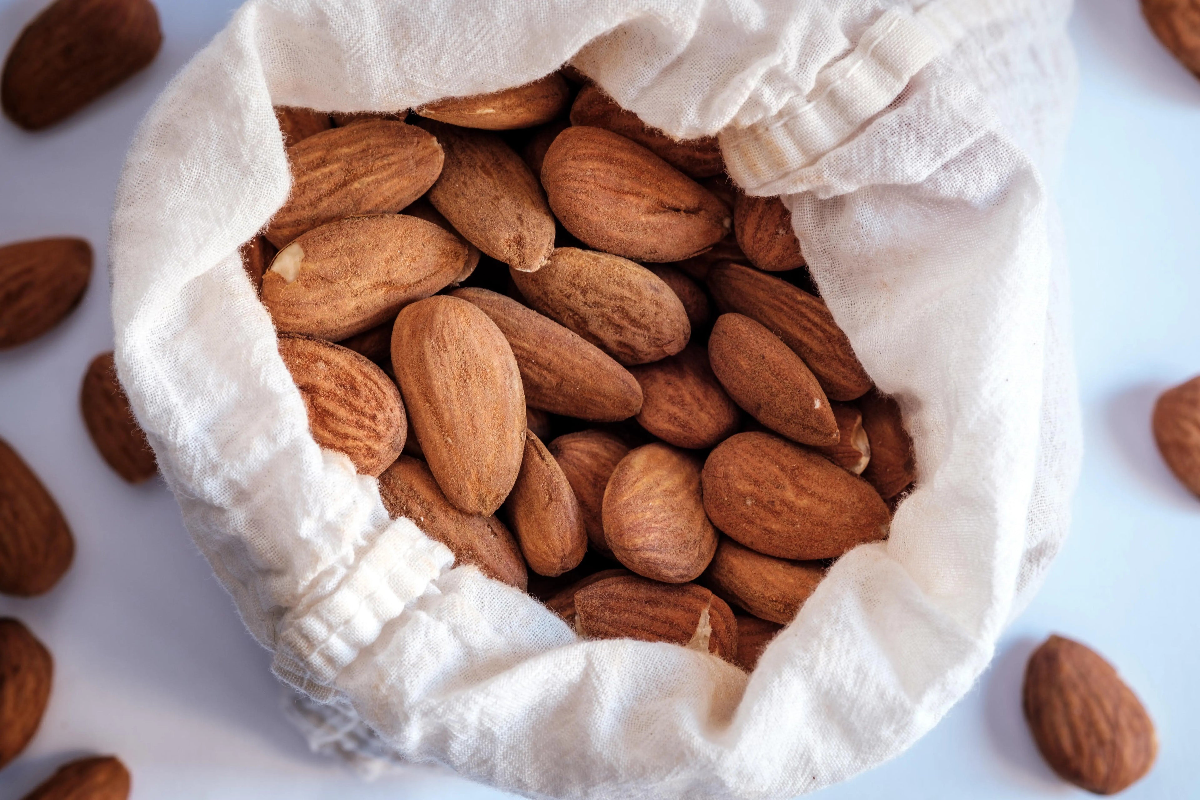 Natural Bitter Almond Flavor Escential Group