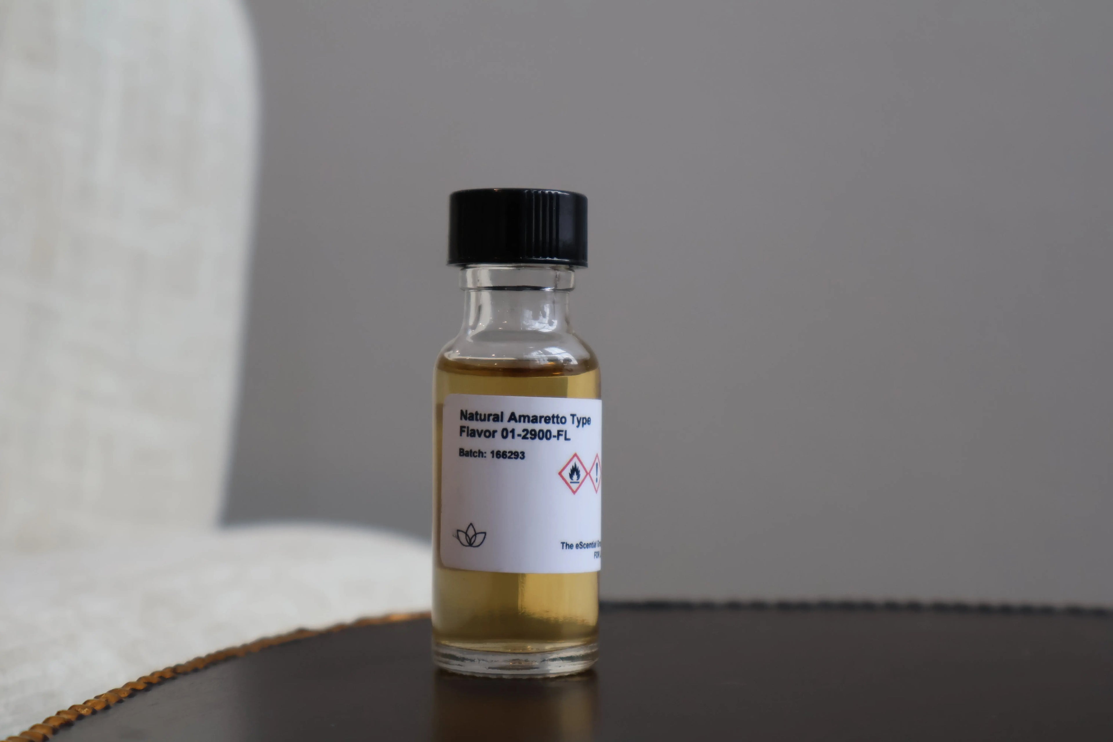Natural Amaretto Type Flavor Escential Group