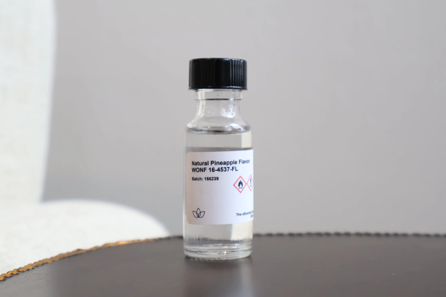 Natural Pineapple Flavor Escential Group